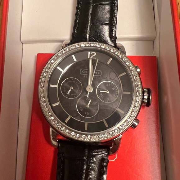 Coach Watch - Picture 3 of 7